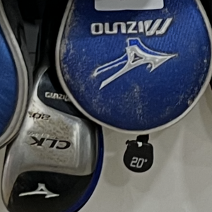 Mizuno Hybrid