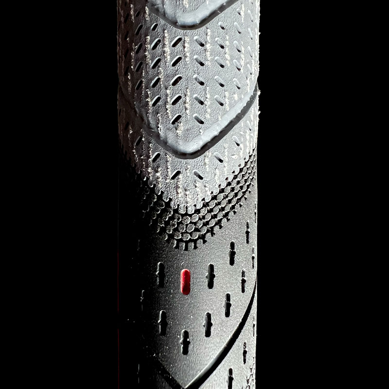 Golf Pride MCC Plus4 Align Max - Black/Grey/White/Red Line Standard - Image 4